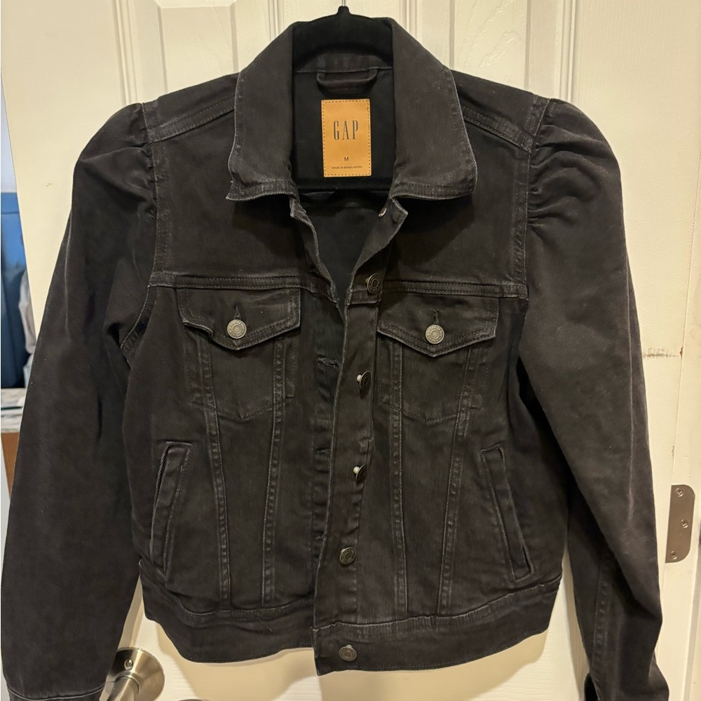 Gap black washed denim jacket